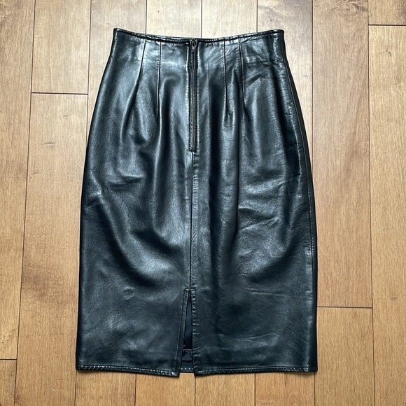 Vintage EREZ leather high waisted pencil skirt, embroidery, made in USA, size S - Picture 8 of 13